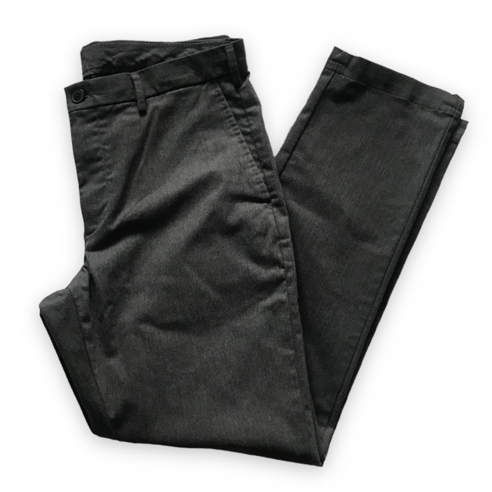 Uniqlo Men’s Grey Pants